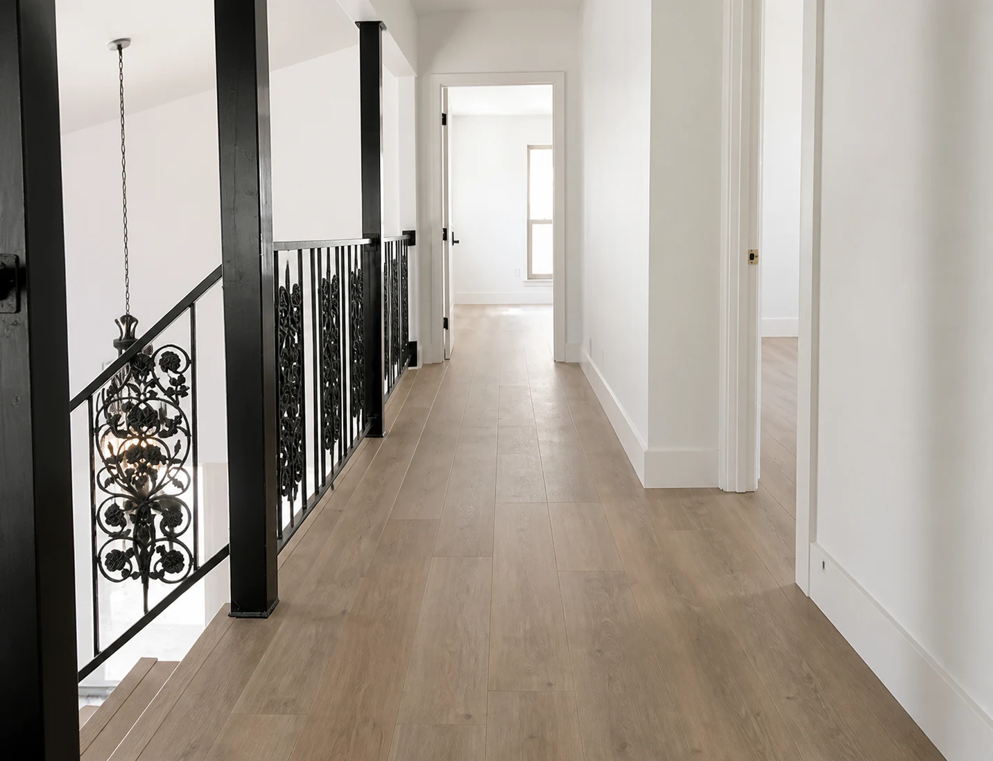 Upstairs flooring and railing presentation remaster